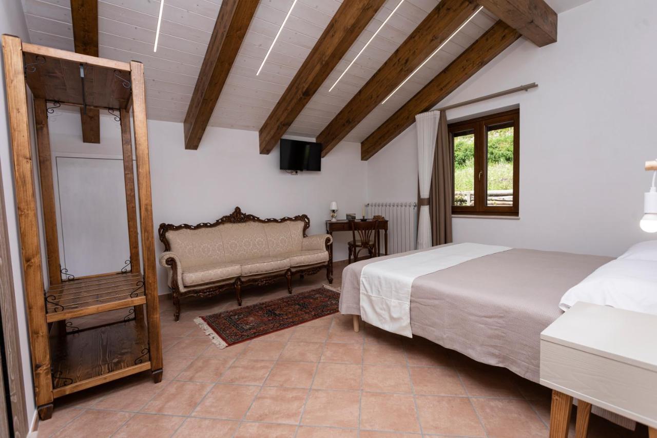 Agriturismo Punta San Lazzaro 阿杰罗拉 外观 照片